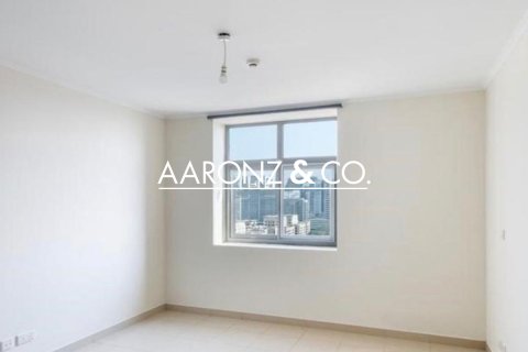 Apartment de 2 dormitorios en The Views, UAE No. 142085 6
