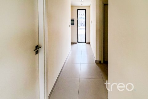 Villa de 4 dormitorios en Dubai South (Dubai World Central), UAE No. 173679 10