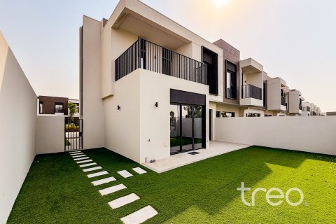 Villa de 4 dormitorios en Dubai South (Dubai World Central), UAE No. 173679 4