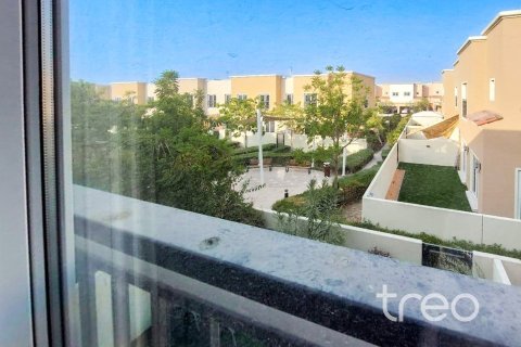 Villa de 3 dormitorios en Dubai, UAE No. 173677 19