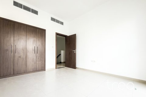 Townhouse de 3 dormitorios en Mudon, UAE No. 173681 7