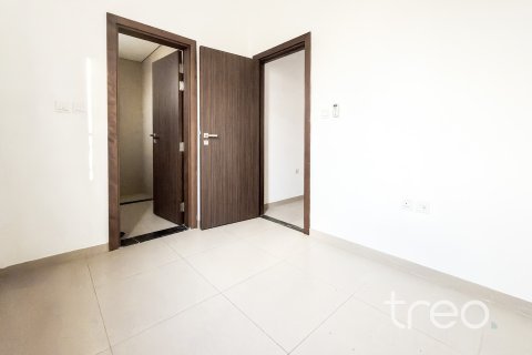Townhouse de 3 dormitorios en Mudon, UAE No. 173681 6