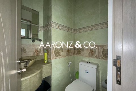 61m² Cafe / restaurant No. 132863 11