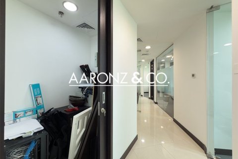 186مربع، مكتب في أبراج بحيرة جميرا, الإمارات العربية المتحدة رقم 132864 15