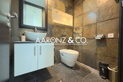 186مربع، مكتب في أبراج بحيرة جميرا, الإمارات العربية المتحدة رقم 132864 19