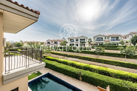 5 غرفة نوم  فيلا في Hillside at Jumeirah Golf Estates, الإمارات العربية المتحدة رقم 76479 2