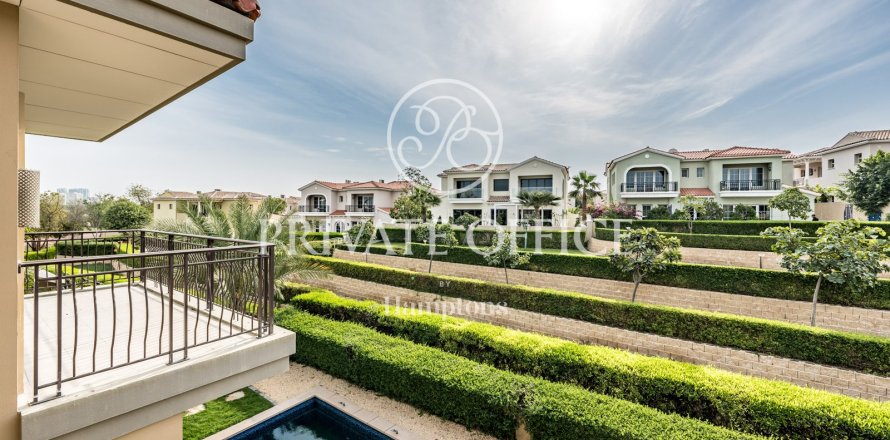 5 bedrooms Villa in Hillside at Jumeirah Golf Estates, UAE No. 76479