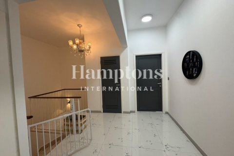 4 غرف نوم فيلا في Meadows 1, الإمارات العربية المتحدة رقم 76478 11