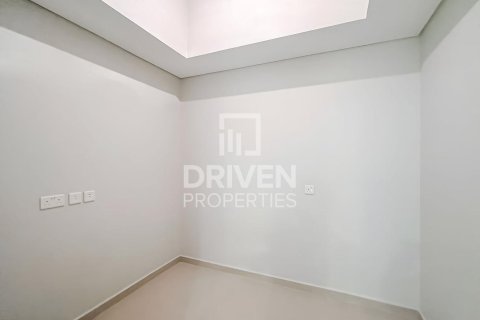 Квартира с 2 спальнями в Aykon City, ОАЭ №85744 8