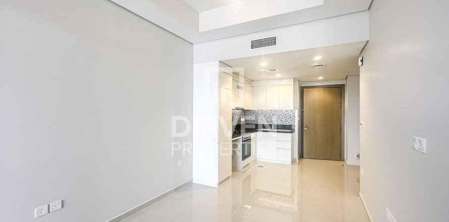 Квартира с 2 спальнями в Aykon City, ОАЭ №85744