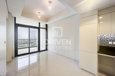 Квартира с 2 спальнями в Aykon City, ОАЭ №85744 2