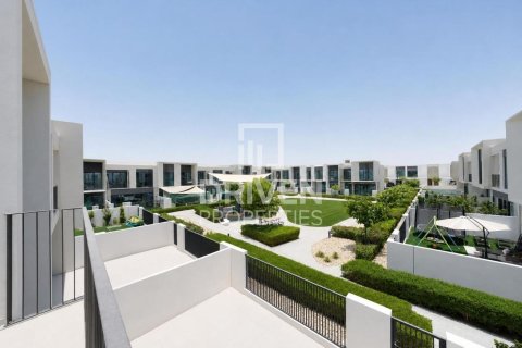 3 bedrooms Townhouse in Nara, UAE No. 201459 16