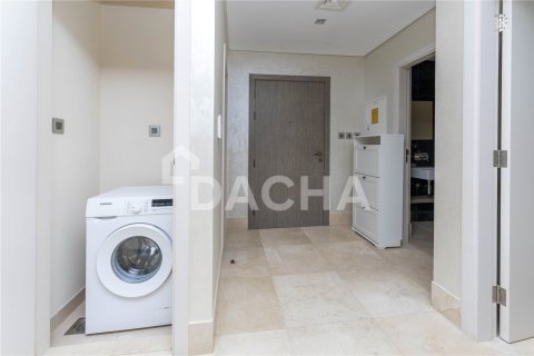 Квартира с 2 спальнями в The Crescent, ОАЭ №207822 8