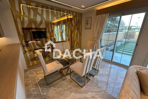 2 غرف نوم تاون هاوس في Jumeirah Village Triangle, الإمارات العربية المتحدة رقم 163515 17