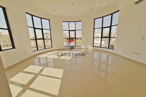 6 bedrooms Villa in Zakher, UAE No. 86359 8
