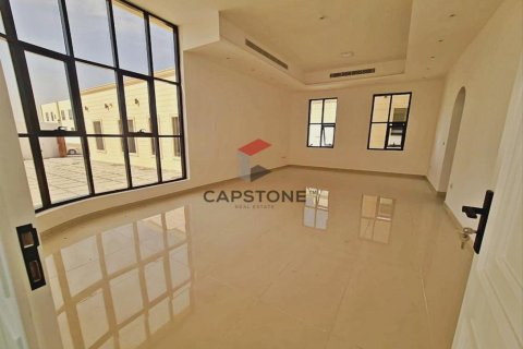 6 bedrooms Villa in Zakher, UAE No. 86359 6