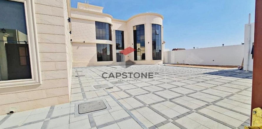 6 bedrooms Villa in Zakher, UAE No. 86359