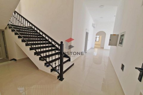 6 bedrooms Villa in Zakher, UAE No. 86359 16