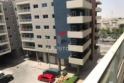 Apartment de 2 dormitorios en Al Reef, UAE No. 86332 2
