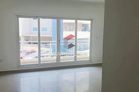 Apartment de 2 dormitorios en Al Reef, UAE No. 86332 11