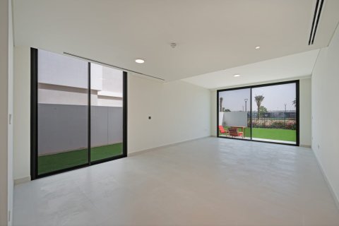 Villa de 3 dormitorios en EMAAR South, UAE No. 143951 9