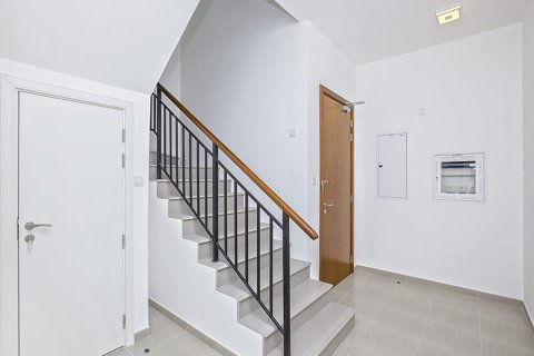 Townhouse de 4 dormitorios en Hayat Townhouses, UAE No. 163452