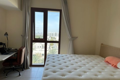 Apartment de 2 dormitorios en Zahra Breeze Apartments, UAE No. 163453 7