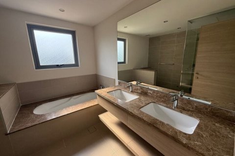 3 bedrooms Villa in Sidra Villas, UAE No. 163457 9