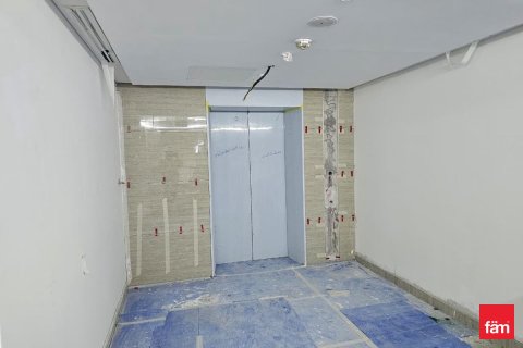 Apartment de 2 dormitorios en Dubai Sports City, UAE No. 163889 8