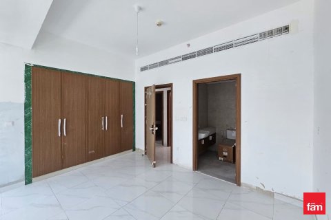 Apartment de 2 dormitorios en Dubai Sports City, UAE No. 163889 14