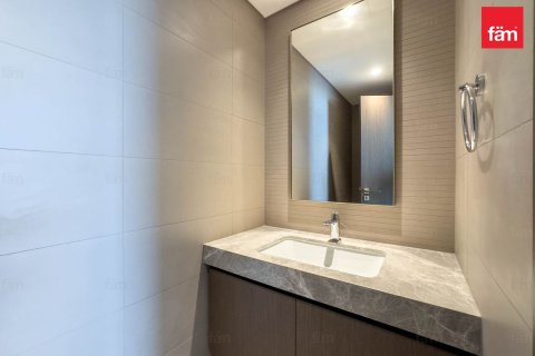 Квартира с 3 спальнями №102521 14