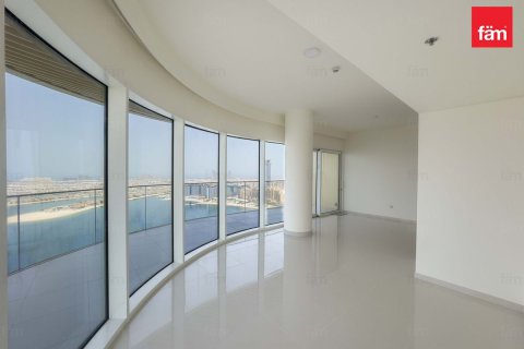 Квартира с 3 спальнями №102521 3