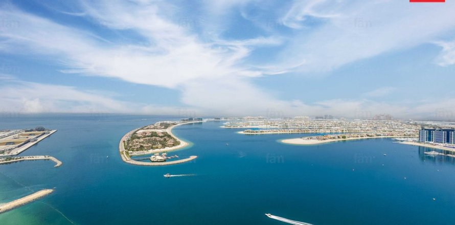 Квартира с 3 спальнями №102521