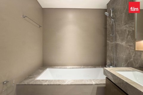 Квартира с 3 спальнями №102521 13