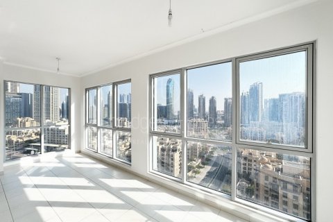 Apartment de 3 dormitorios en Downtown Dubai (Downtown Burj Dubai), UAE No. 141850