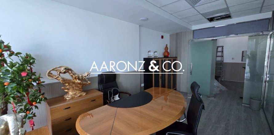 Офис 108м² в Бизнес-Бэй, ОАЭ №151502