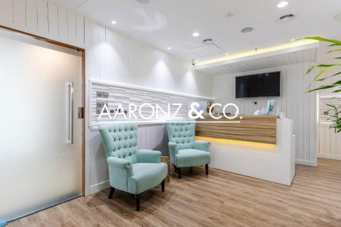 133m² Office in Business Bay, UAE No. 151499 12