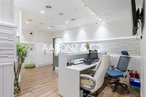 133m² Office in Business Bay, UAE No. 151499 8