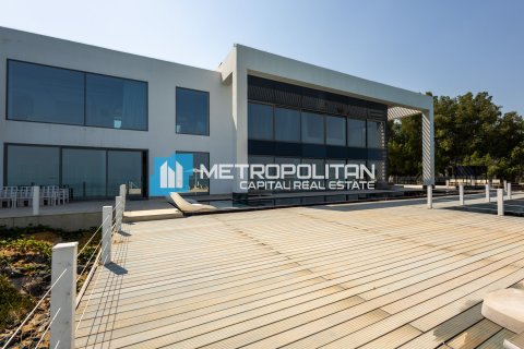 Villa de 7 dormitorios  No. 119178 2