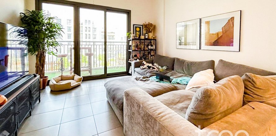 2 bedrooms Apartment in Town Square, UAE No. 183135