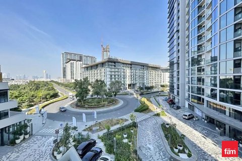 297.8m² Shop in Dubai, UAE No. 166175