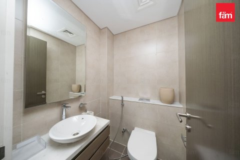 2 bedrooms Apartment in Business Bay, UAE No. 160989 25