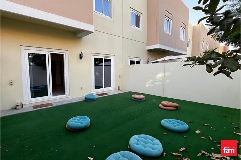 Townhouse de 3 dormitorios en Dubai, UAE No. 160987