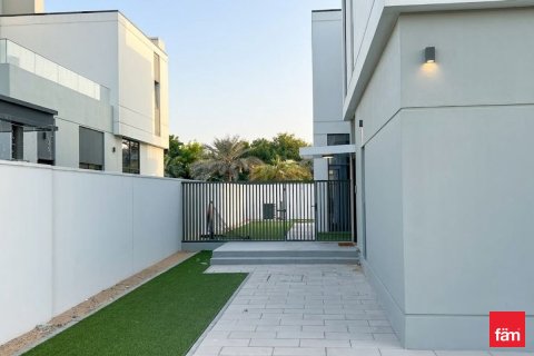 Villa de 4 chambres à Al Furjan, UAE No. 160984 17