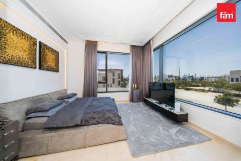 5 bedrooms Villa in Dubai, UAE No. 160988 16