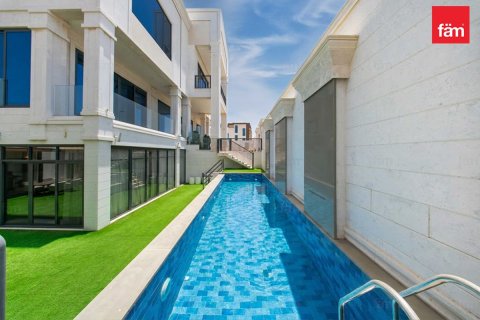 5 bedrooms Villa in Dubai, UAE No. 160988 26