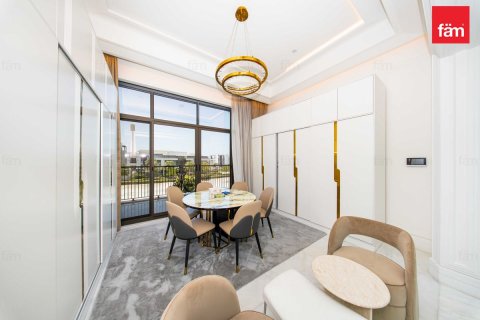 5 bedrooms Villa in Dubai, UAE No. 160988 15