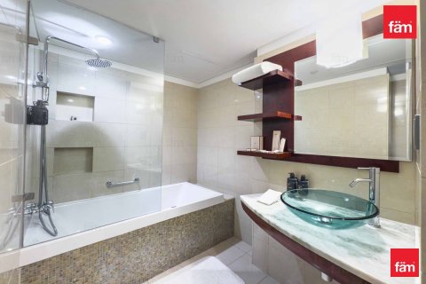 Apartment de 2 dormitorios en Dubai, UAE No. 135819 10