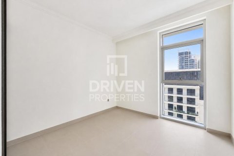 Appartement de 2 chambres à EMAAR Beachfront, UAE No. 201480 5