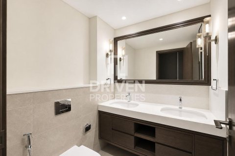 Appartement de 2 chambres à EMAAR Beachfront, UAE No. 201480 13